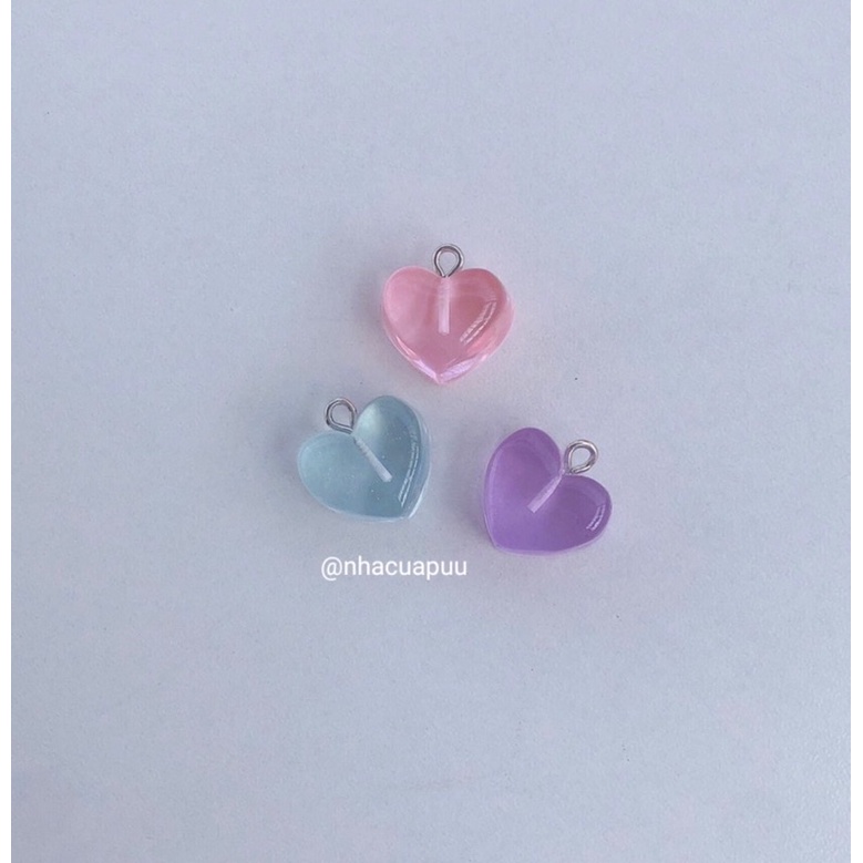 charm nhựa trái tim