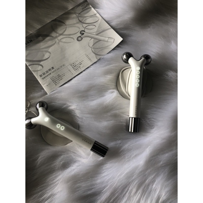 máy chăm sóc da chống lão hoá yaman wavy mini
