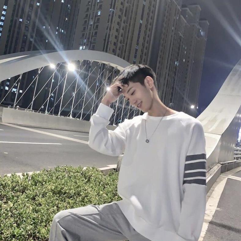 Áo Dài Tay 4 Sọc, Nỉ Sweater Form Rộng Sọc Tay Chất Đẹp Thời Trang Thu Đông(Hàng Sẵn)