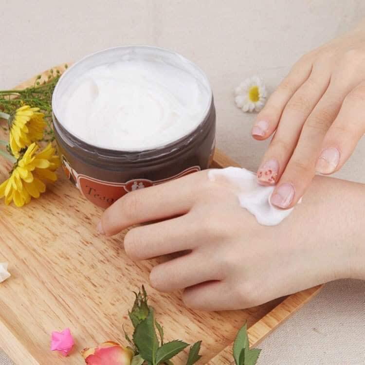 Kem Dưỡng Body Tesori D'oriente Cấp Ẩm Hương Nước Hoa Cao Cấp Italy - 300ml