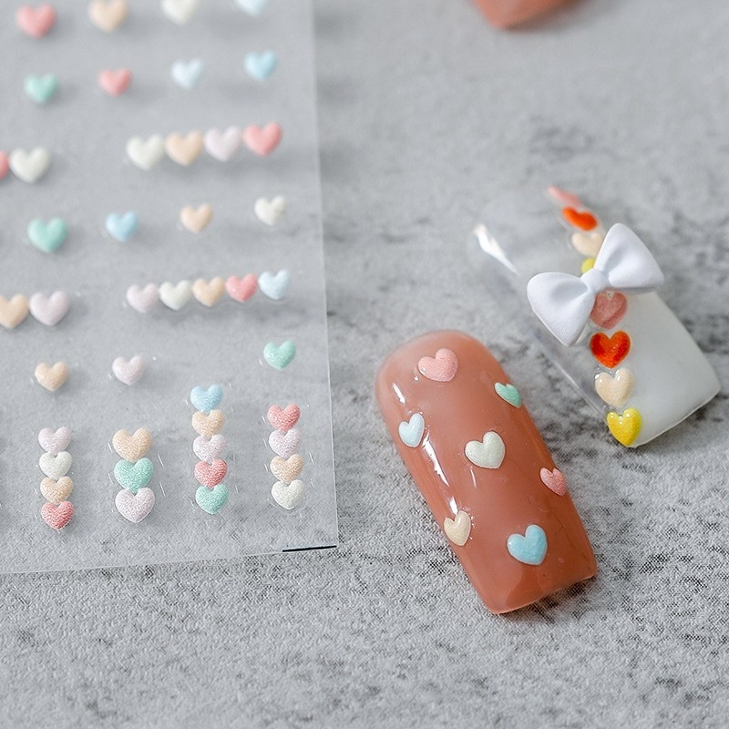Miếng Dán Họa Tiết Trái Tim Tình Yêu 3D Nhiều Màu Sắc Dùng Để Trang Trí Móng