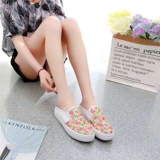 Giày mọi trẻ trung năng động còn size 39