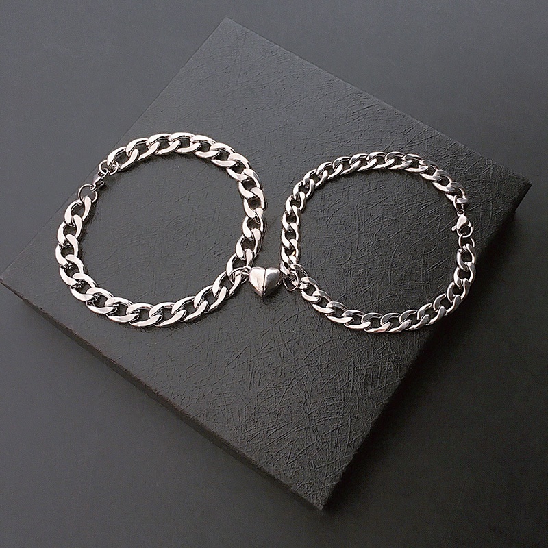 Vòng tay MAYEBE LAVEND màu bạc có nam châm hình trái tim phong cách Hàn Quốc dành cho cặp đôi