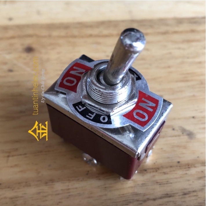Công tắc ON-OFF 2 chân và  ON-OFF-ON 6 chân (10A-125vac) loại tốt # phụ tùng thay thế