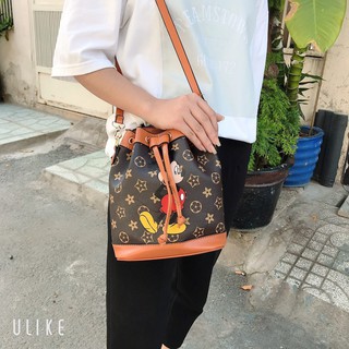 Túi Đeo Chéo Nữ Dây Rút Mickey