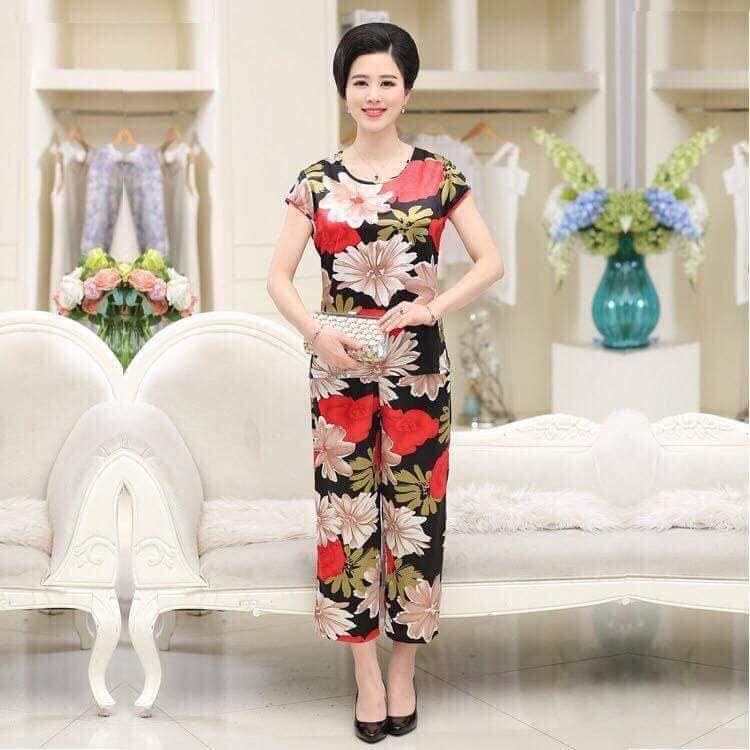 bộ ngủ cho mẹ
