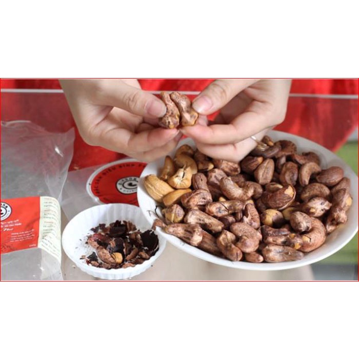 Hạt điều nguyên vị còn nguyên vỏ lụa_ Hộp 500g