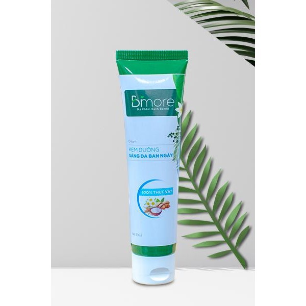 KEM DƯỠNG SÁNG DA BAN NGÀY