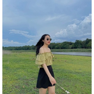 Áo croptop trễ vai