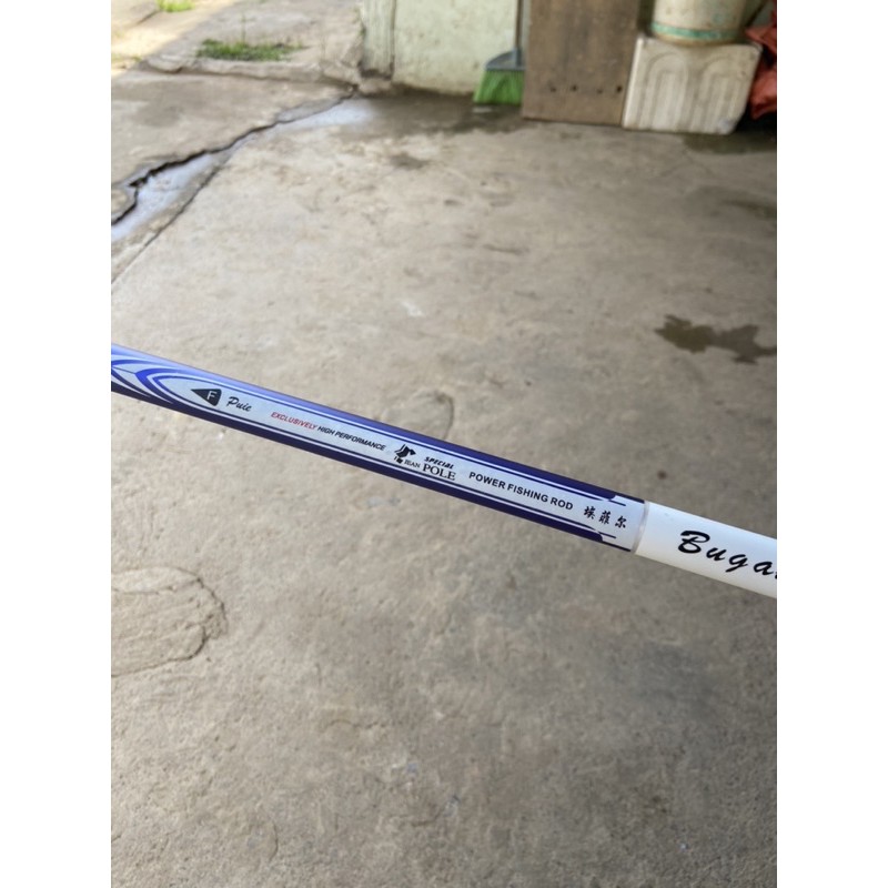 Cần câu carbon cầm tay ,siêu nhẹ siêu cứng