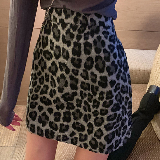 Chân Váy Dạ New High-waist Slim Short Skirt Retro Fashion Temperament Leopard Print Skirt Women