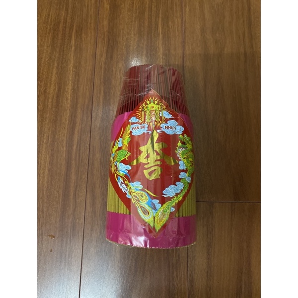 Nhang Thường Không Mùi 2 Tấc Bó 700 Cây