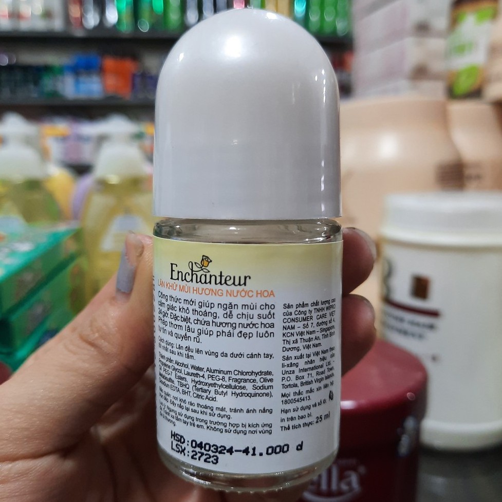 Lăn Khử Mùi Enchanteur Deluxe 25ml
