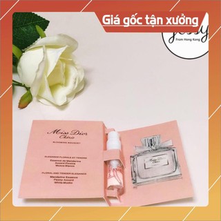 - nước hoa dạng xịt dung tích 2ml hiệu miss dior