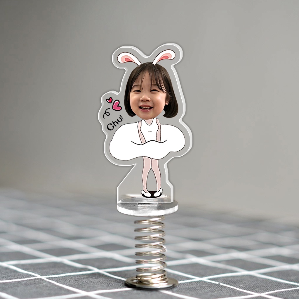 Standee lò xo lắc lư đáng yêu trong suốt đế dính trang trí in theo yêu cầu chibi