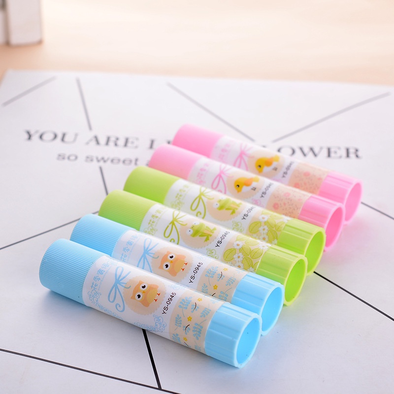 Keo Dán Cứng 9g Họa Tiết Hoạt Hình Cho Bé Mẫu Giáo