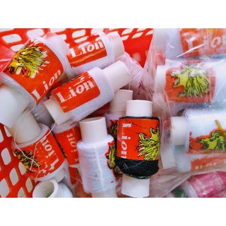 Chỉ khâu/may cuộn nhỏ