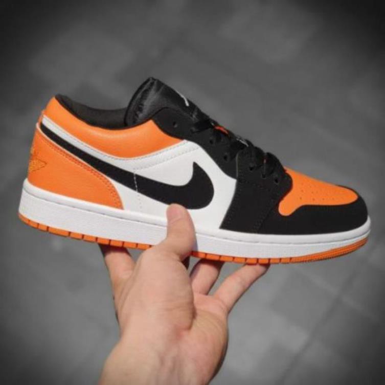 [Sập Giá] Giày Jordan 1 low đủ màu đủ size - Hot trend 2021