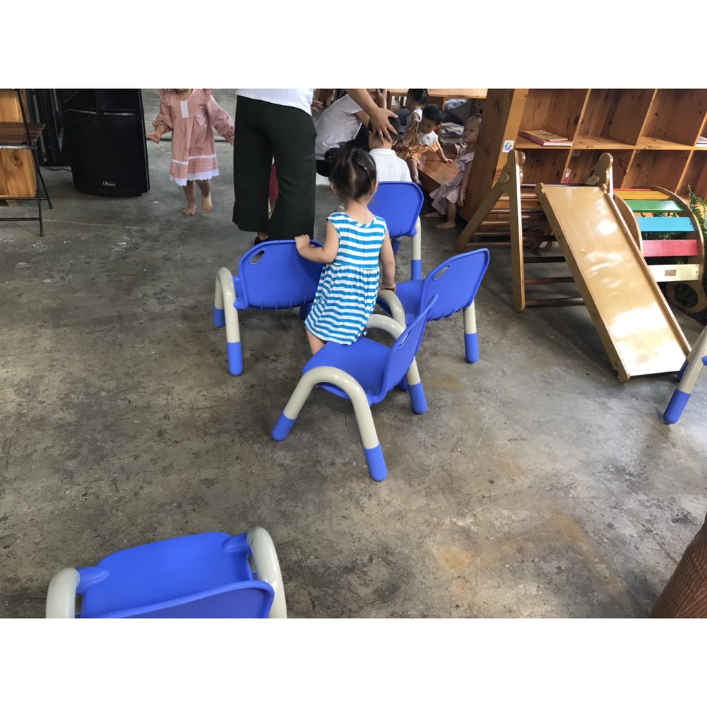 Ghế mầm non có tay vịn hàng nhập khẩu cao cấp