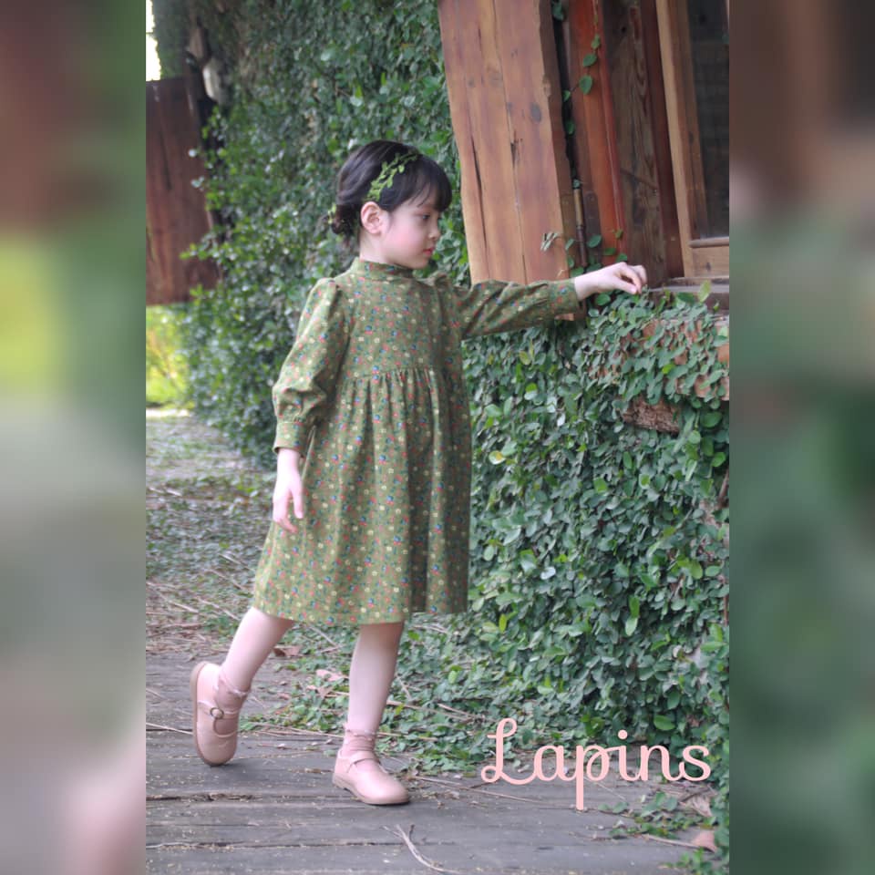 Váy Thô cào bông thiết kế cho bé