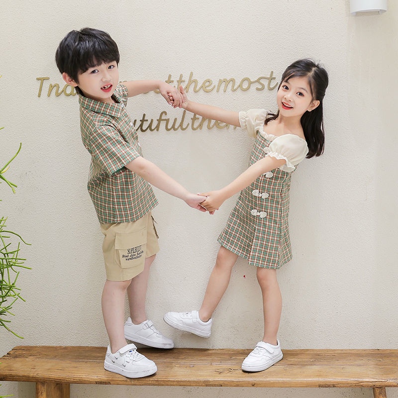 Bộ Trang Phục Biểu Diễn Mẫu Giáo Thiết Kế Mới Thời Trang Mùa Hè Dành Cho Cả Gia Đình 2022