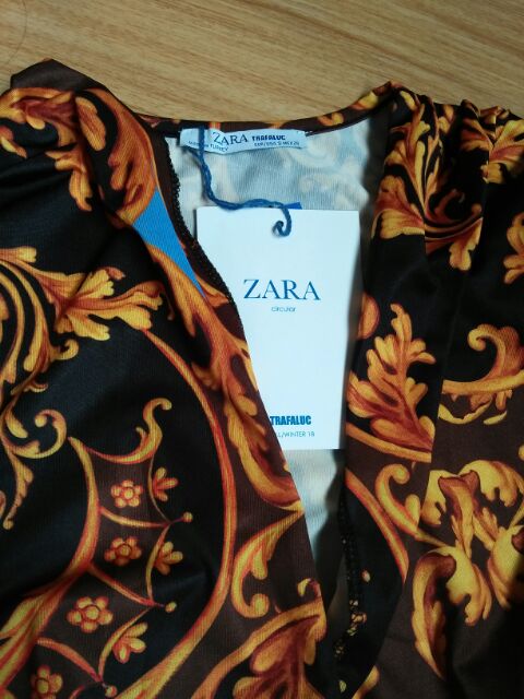 Áo bodysuit cổ lọ Zara authentic | BigBuy360 - bigbuy360.vn