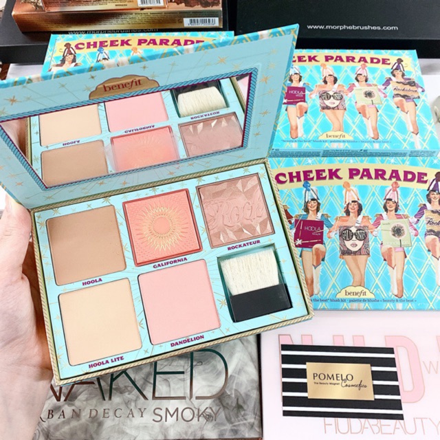 Bảng Phấn Má + Tạo Khối Benefit Cheek Parade Palette