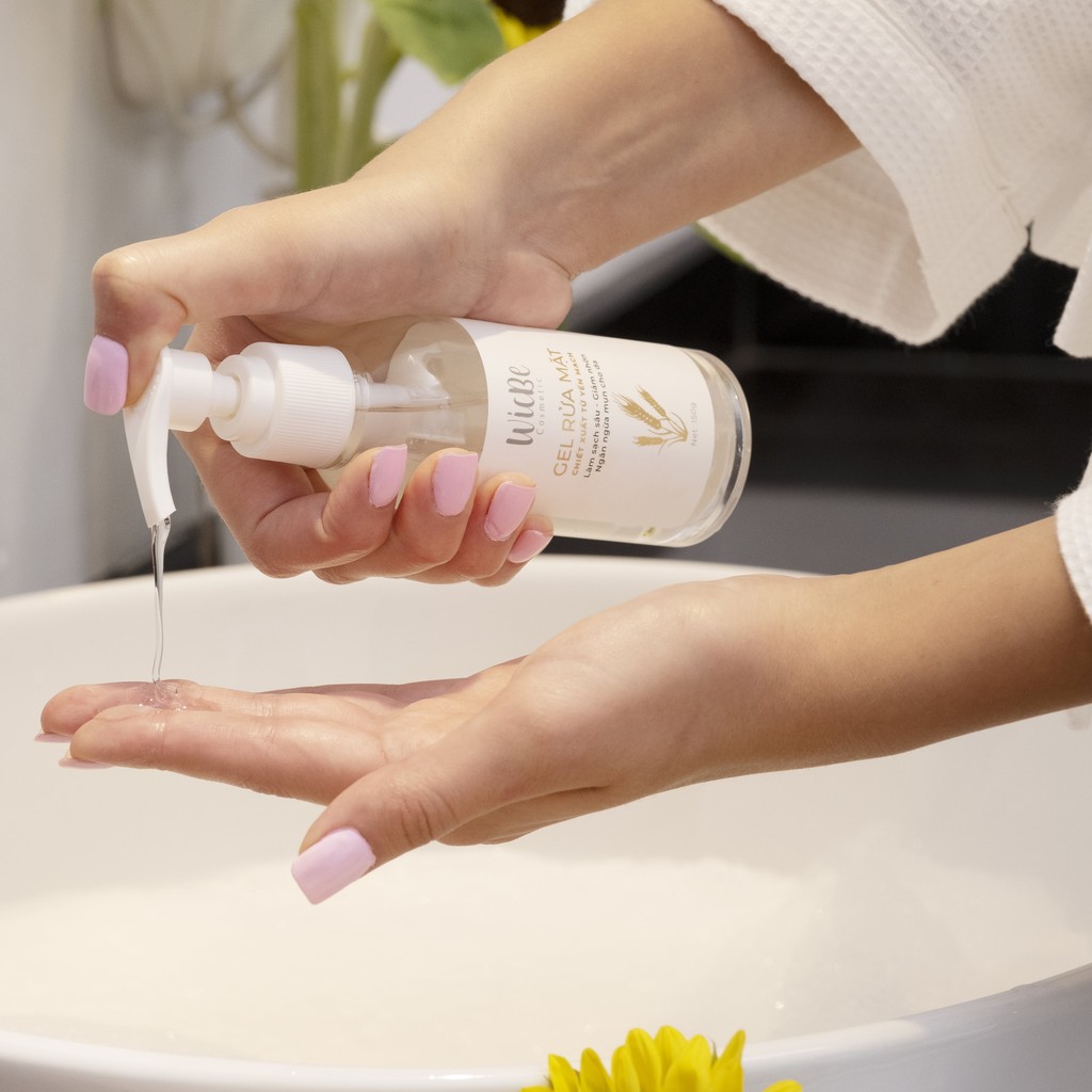 Gel Rửa Mặt Ngừa Mụn, Sạch Nhờn, Se Khít Lỗ Chân Lông Yến Mạch Wicbe 150g - Sosenco | BigBuy360 - bigbuy360.vn