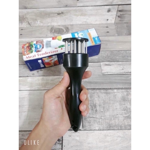 Dụng cụ làm mềm thịt, cây xăm  thịt
