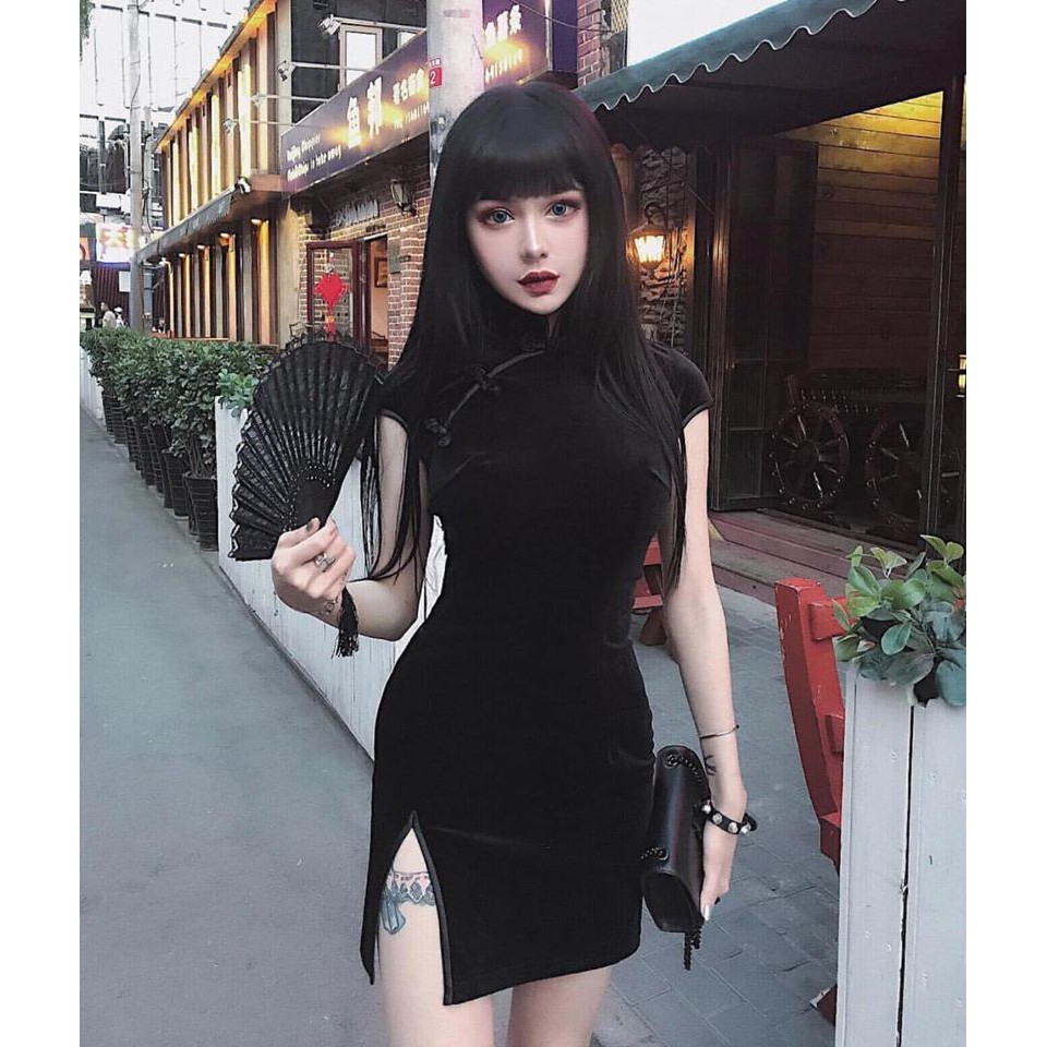 Sườn sám cách tân xẻ tà