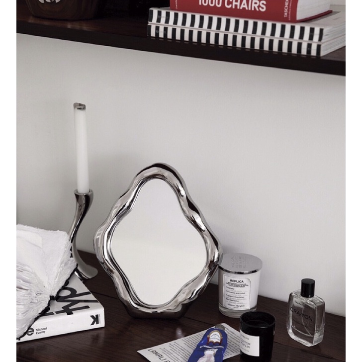 Gương để bàn Curvy Mirror phong cách Hàn Quốc
