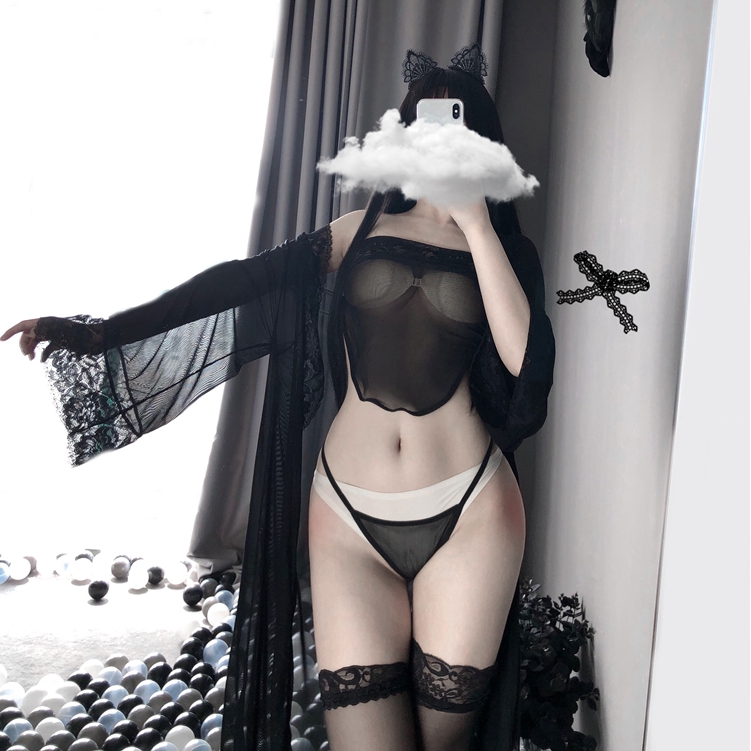 Set đồ ngủ phong cách Nhật Bản quyến rũ