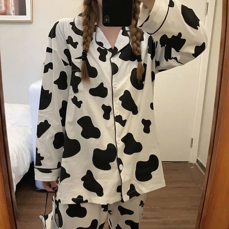 Bộ Pijama Ngắn Tay In Họa Tiết Bò Sữa Cho Nữ | BigBuy360 - bigbuy360.vn