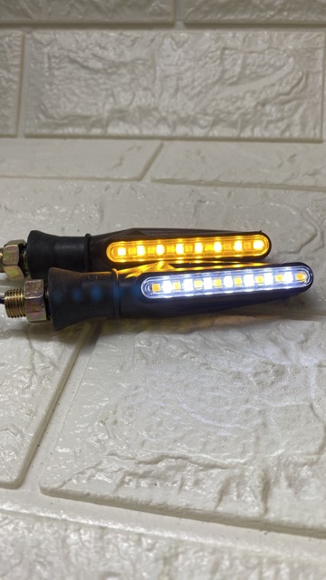 Đèn led xi nhan kiểu L19 chống gãy 2 chế độ sáng