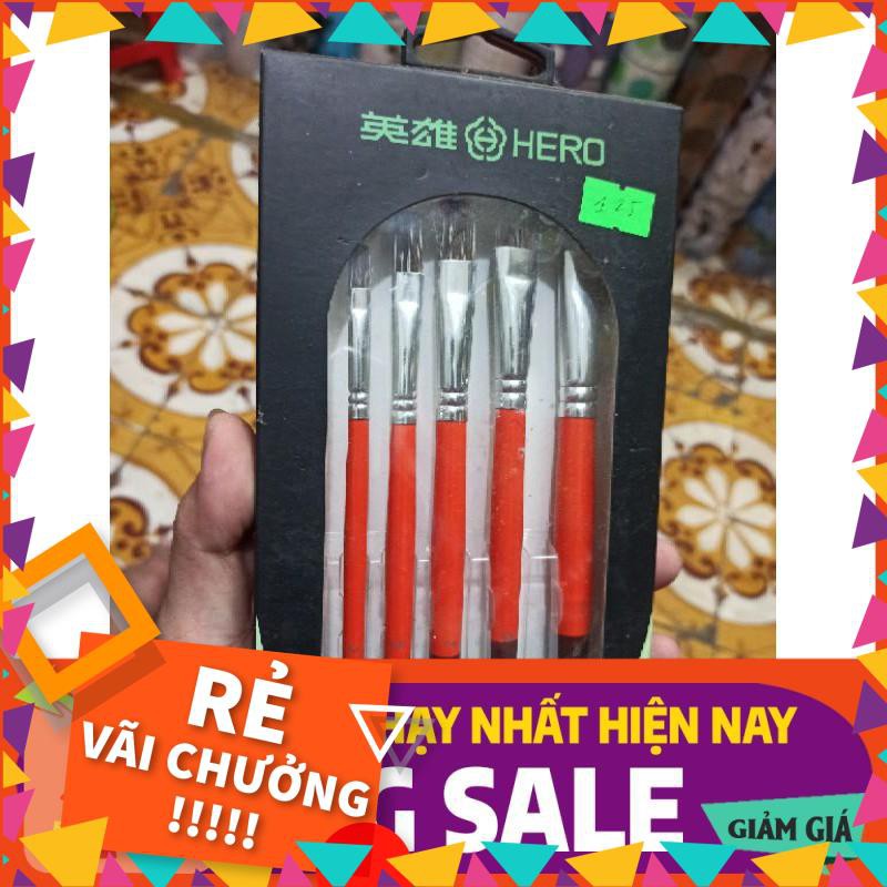 Bút vẽ lông lợn đen dẹt cao cấp 6 cây.