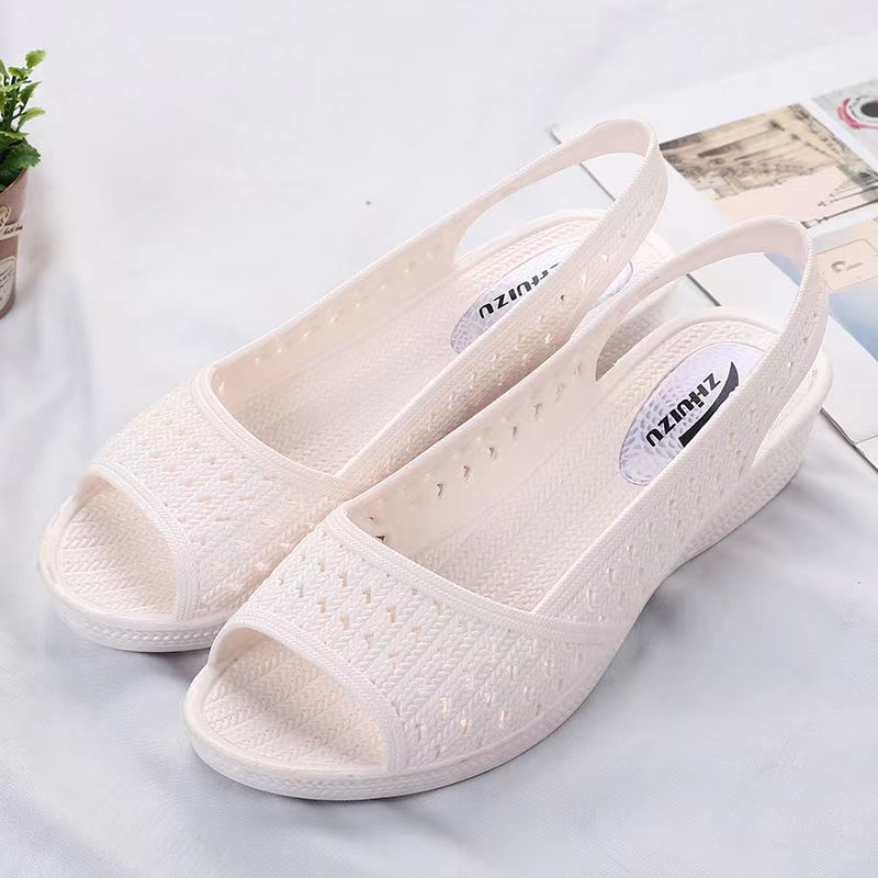 Giày Sandal Nhựa Đế Mềm Chống Thấm Nước Thời Trang Mùa Hè 2020 Dành Cho Nữ