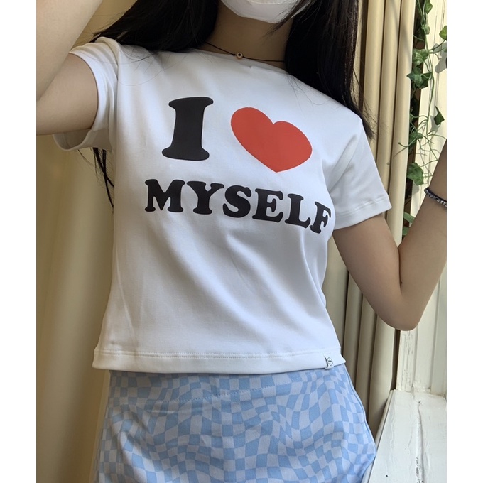 Áo Thun Trắng In,Thêu Hình Màu Sắc tiemmem