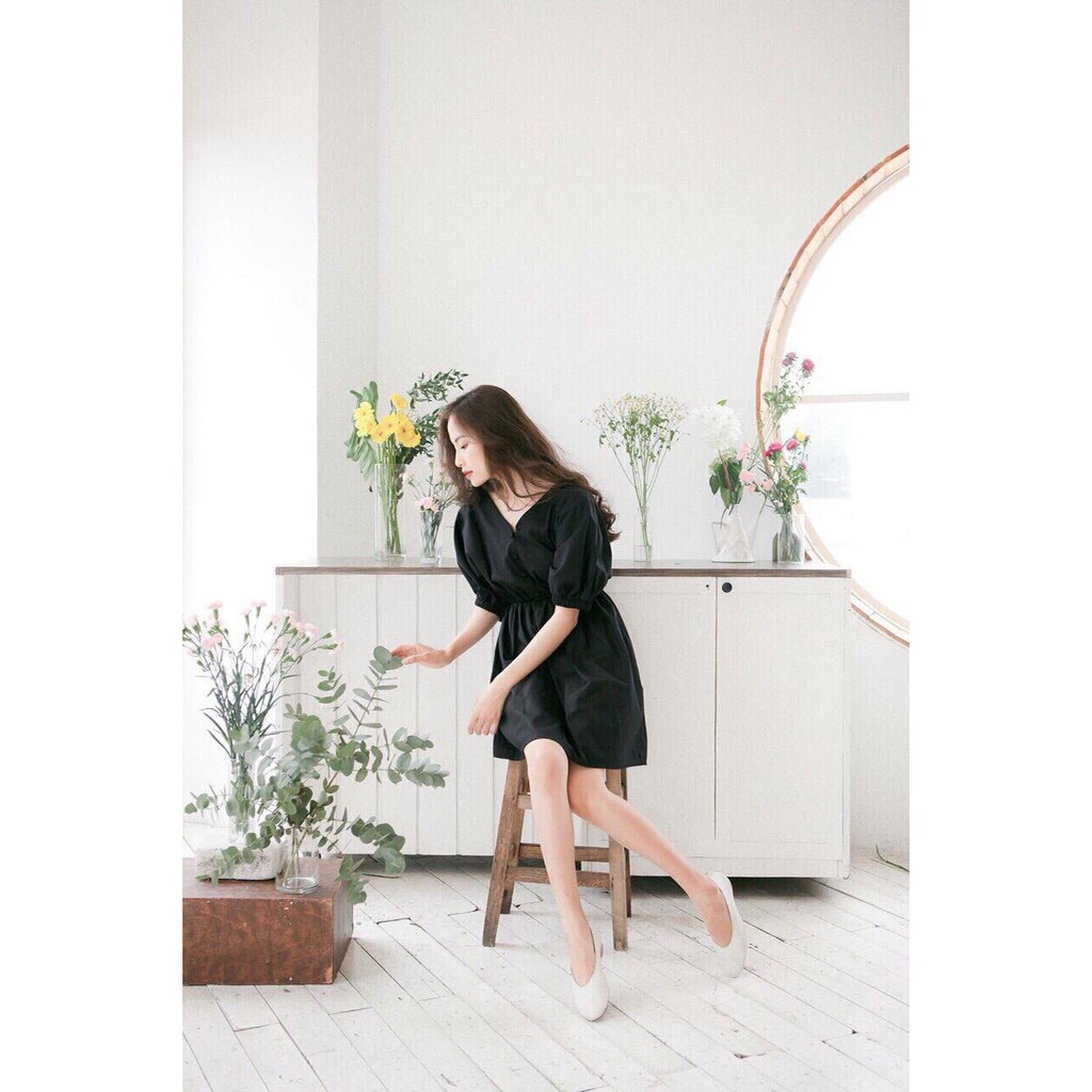 (kèm hình thật) Milin Dress - Váy đen bọc nút đơn giản - D396