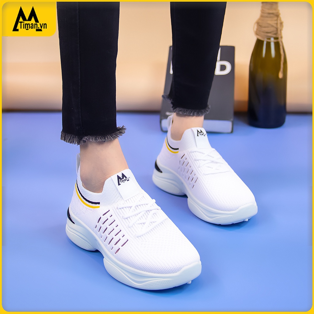 Giày thể thao nữ sneaker độn đế đẹp màu trắng siêu nhẹ chất liệu vải cho trung niên bảo hành 1 năm CR07 TIMAN