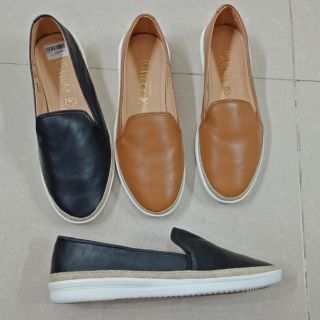 Giày slip on