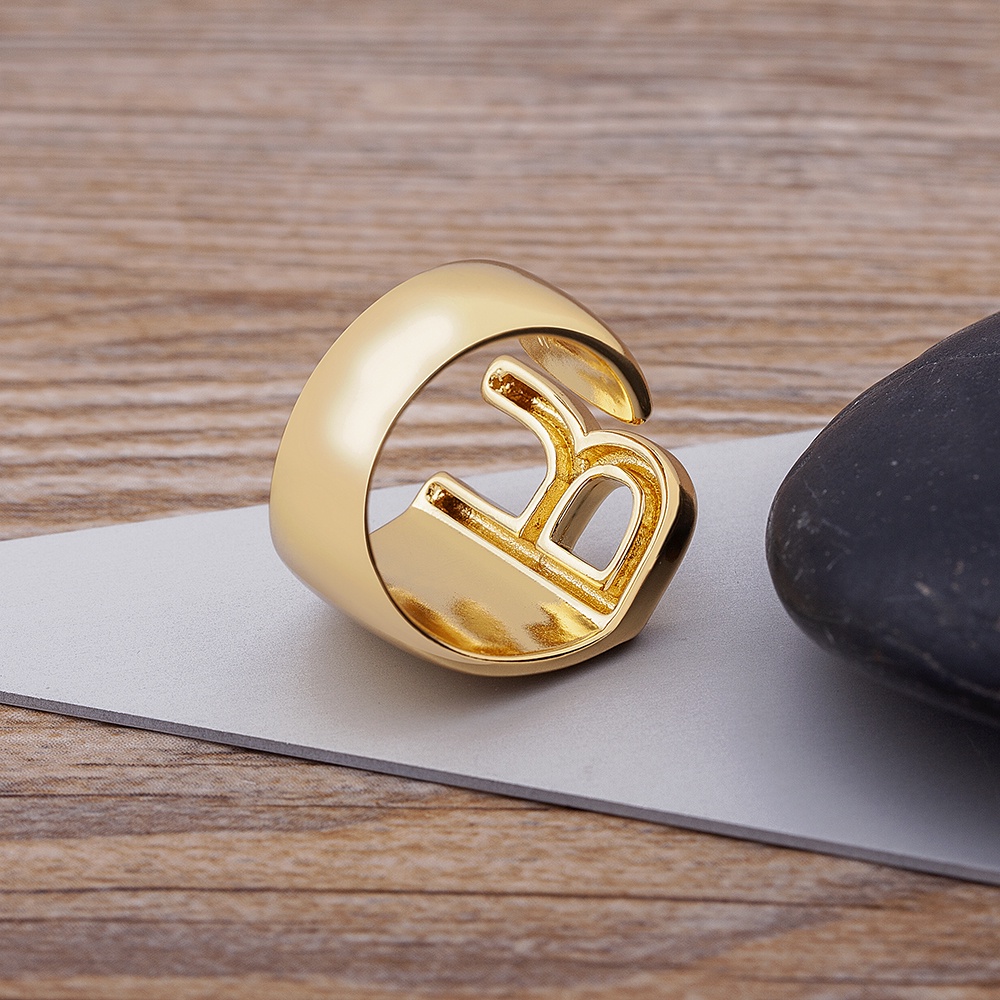 Nhẫn Hở Khắc Chữ Cái A-Z Màu Vàng Thời Thượng