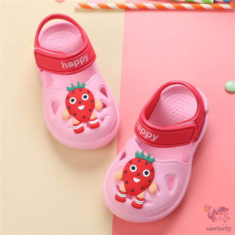 Xăng đan họa tiết trái cây chống trượt theo phong cách Hàn Quốc cho bé