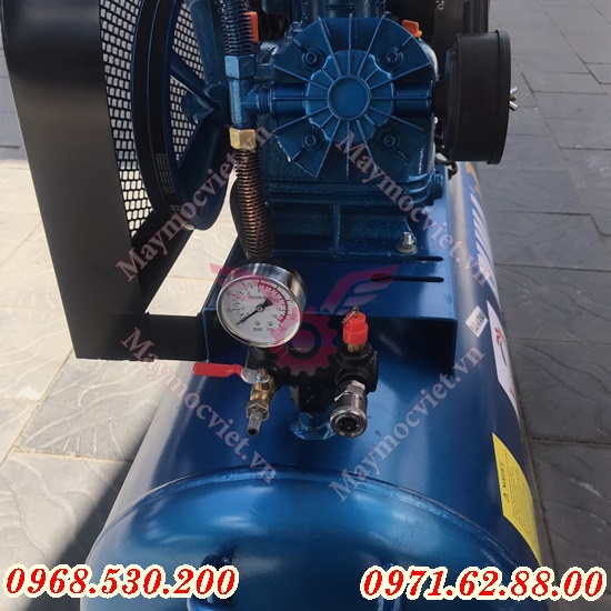 Máy nén khí Puma 4HP 200 lít W-0.36/8 cho Gara