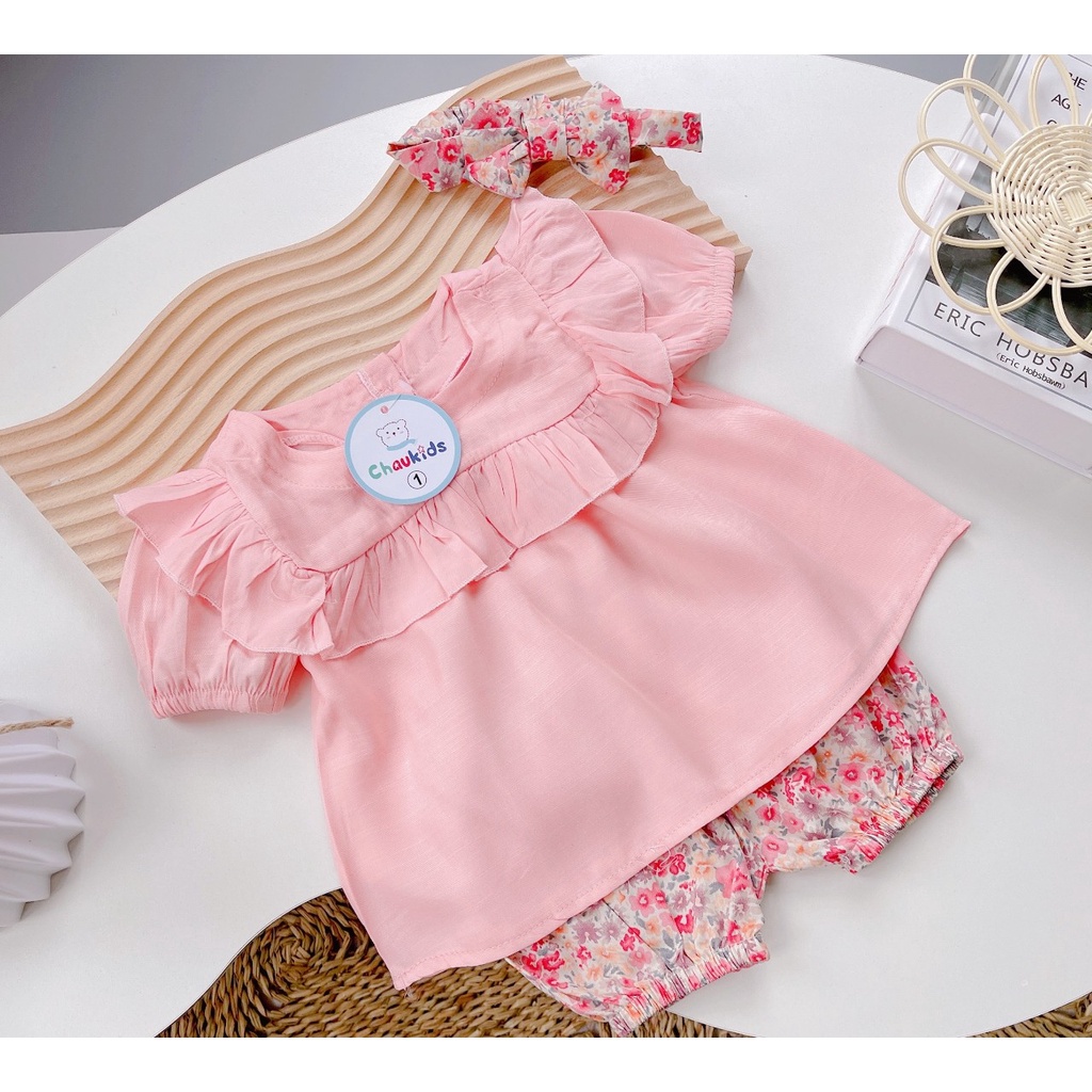 Bộ hè bé gái, bộ đũi ngực viền bèo quần thô hoa nhí kèm turban cho bé
