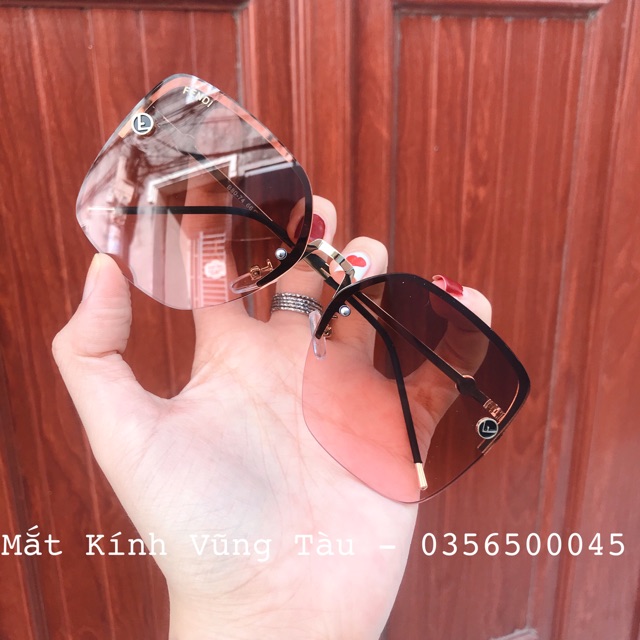 KÍNH MÁT VUÔNG HỒNG TÍM