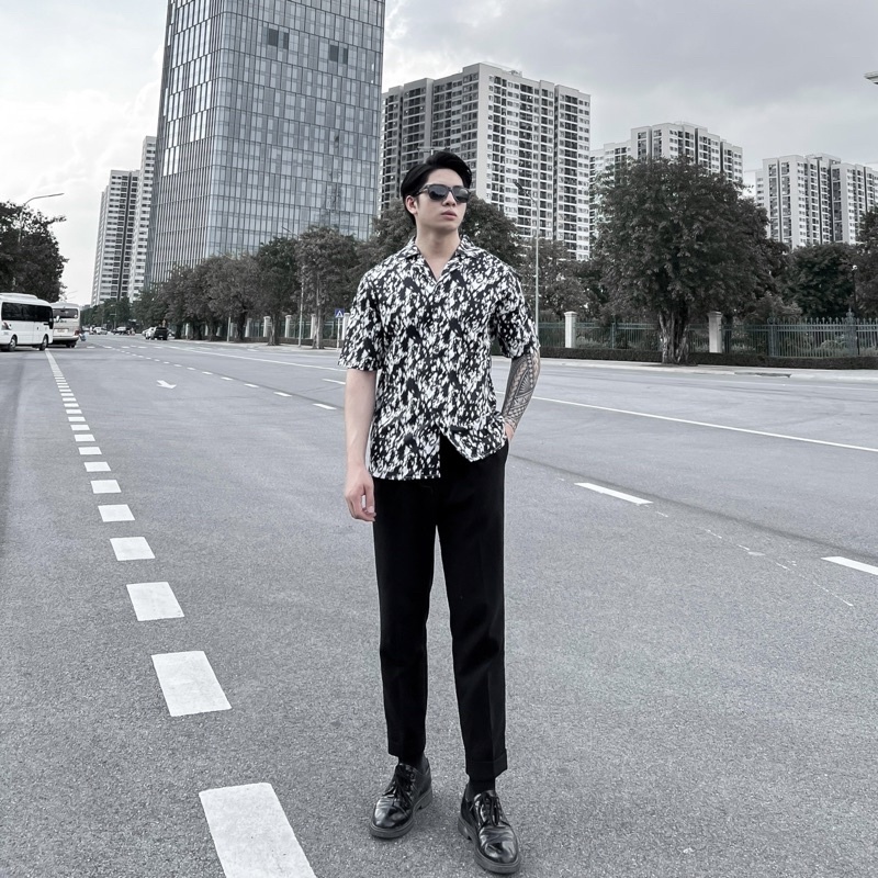 Áo sơ mi nam ngắn tay DEWE, vải lụa nhập khẩu chống nhăn thoáng mát, họa tiết Loang Đen - DEWE Cuban Shirt