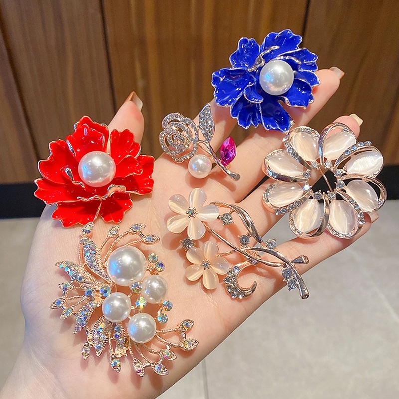 Ghim cài áo hình hoa đính ngọc trai thời trang Hàn Quốc cao cấp