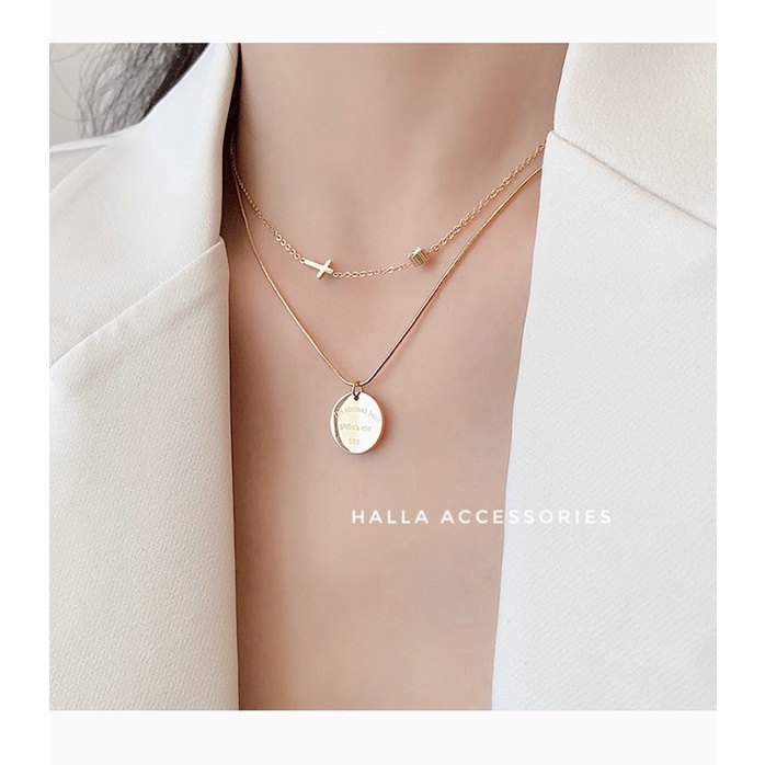 Dây chuyền Vòng cổ Choker TITAN màu Gold Round (không đen gỉ) mặt tròn chữ thập layering 2 lớp HALLA DC104