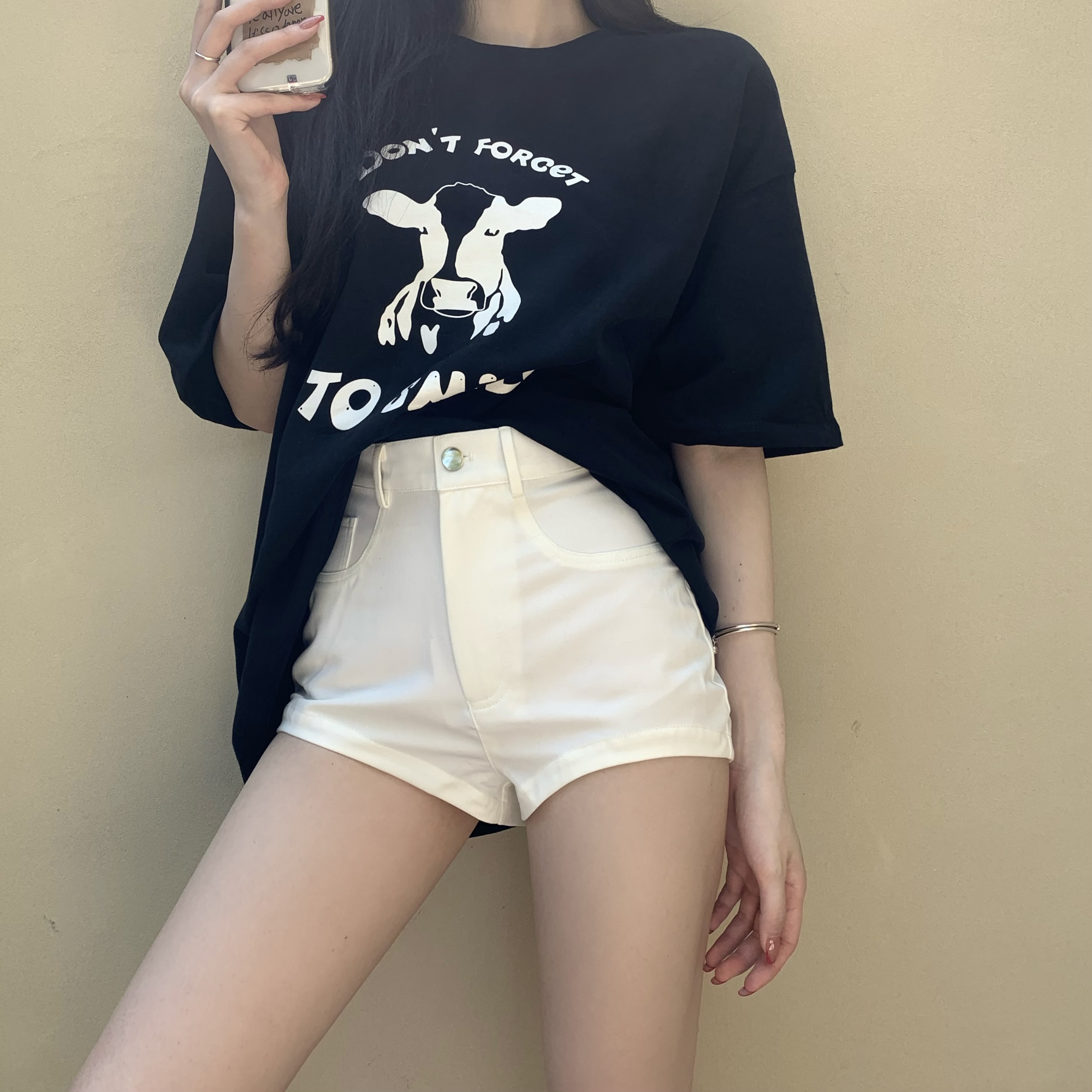 Quần Short Nữ Lưng Cao Dáng Ôm Gợi Cảm Thời Trang Hàn Quốc | BigBuy360 - bigbuy360.vn