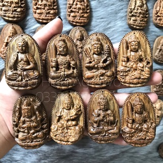 Mặt dây chuyền trầm hương